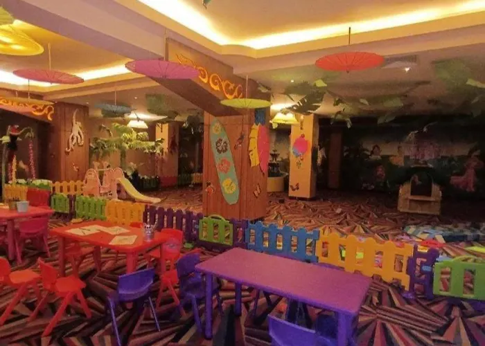 Lily Rin Grand * Bukarest